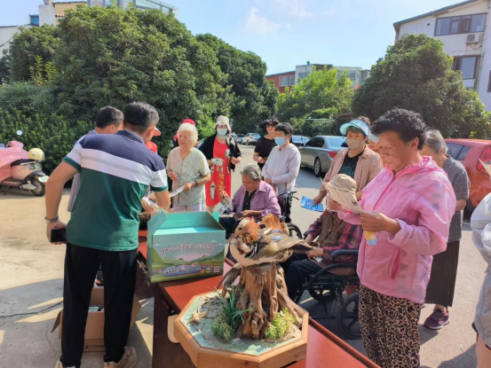 徐州動物園開展“關注野生動物 守護自然寶庫”社區宣傳行動443.png 徐州動物園開展“關注野生動物 守護自然寶庫”社區宣傳行動443.png