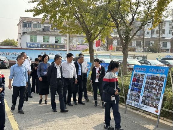 沛縣迎接“十四五”徐州市科學教育綜合示范學校考核驗收172.png 沛縣迎接“十四五”徐州市科學教育綜合示范學校考核驗收172.png