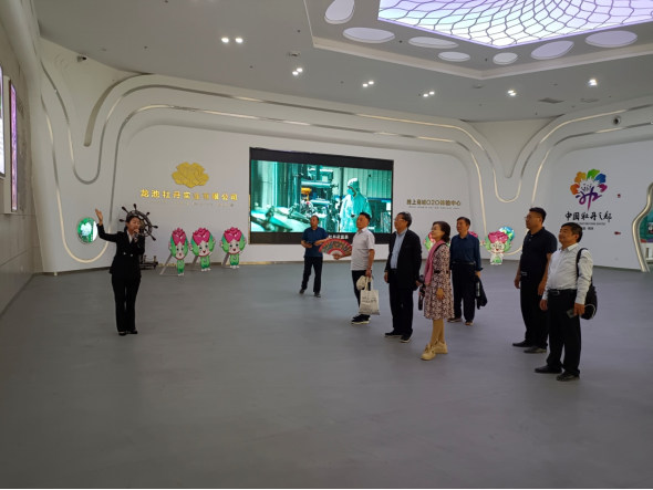 市科技專家團赴菏澤市開展科技智庫聯(lián)盟建設暨淮海科技獎獲獎成果跟蹤調(diào)研194.png