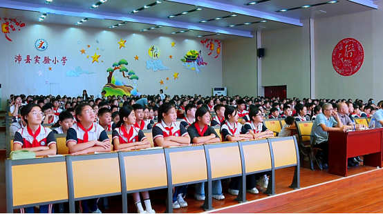 沛縣籍院士回家鄉作科普報告282.png 沛縣籍院士回家鄉作科普報告282.png