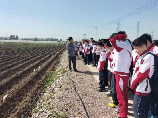 探索科技奧秘  點亮科學夢想--徐州市農學會組織開展青少年科普活動289.png